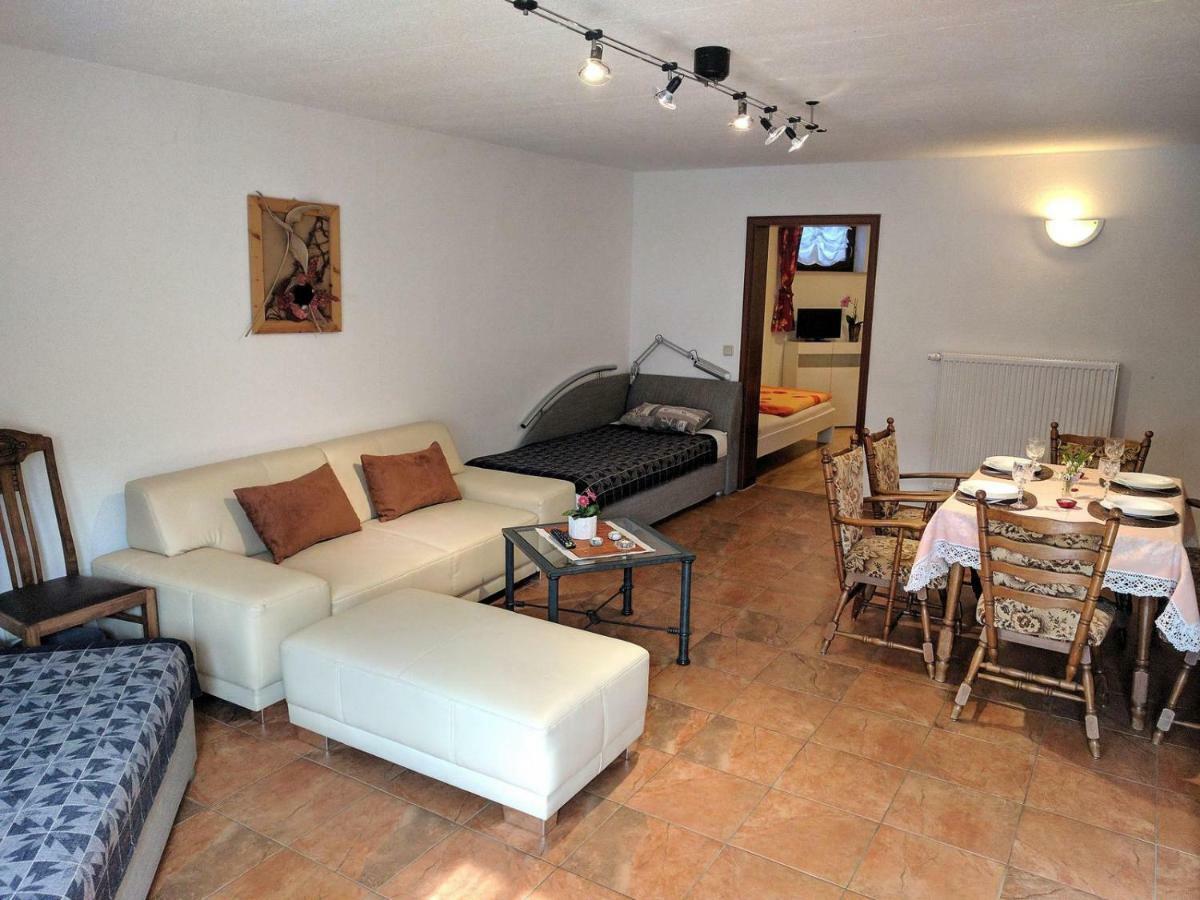 Ferienwohnung Mit Terrasse Grimma Exterior photo